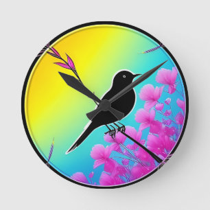 Vogel op een tak met levendige artistieke achtergr ronde klok
