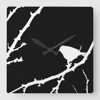 Vogel op een tak silhouet vierkante klok