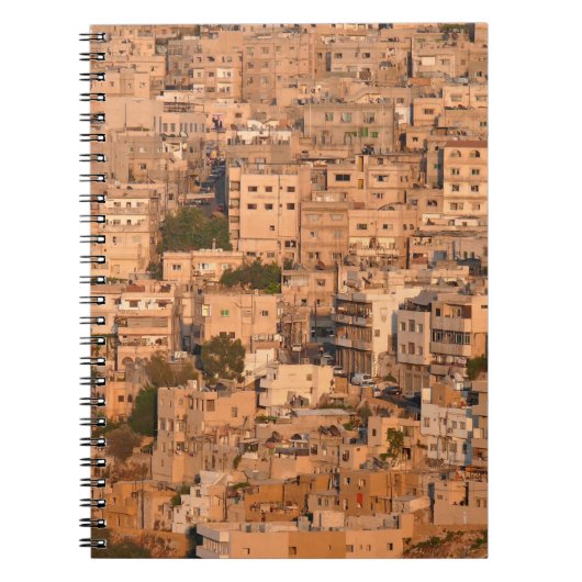 Vogel uitzicht op Arabische stad. Amman. Jordanië. Notitieboek (Voorkant)