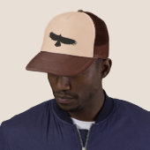 Vogel van Prey 01 - Trucker Hat Pet (In situ)