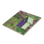 Vogelhuis op een roodbaars tegeltje (Zijkant)