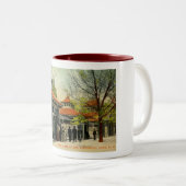 Vogelkooien in dierentuin, Cincinnati, OH  Briefka Tweekleurige Koffiemok (Voorkant rechts)