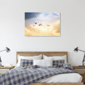Vogelkoppel tijdens de vlucht canvas afdruk (Insitu (Slaapkamer))
