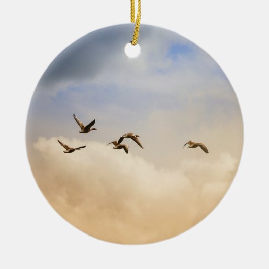 Vogelkoppel tijdens de vlucht keramisch ornament (Voorkant)