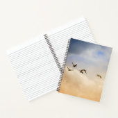 Vogelkoppel tijdens de vlucht notitieboek (Binnen)