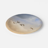 Vogelkoppel tijdens de vlucht papieren bordje (Gekanteld)