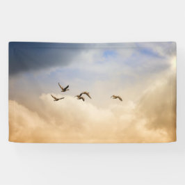 Vogelkoppel tijdens de vlucht spandoek