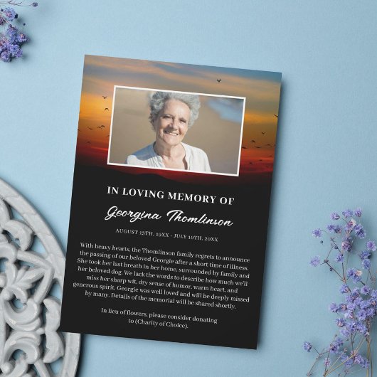 Vogelkudde bij zonsopgang Foto Dood Aankondiging