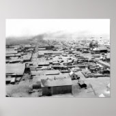 Vogeloog uitzicht van Nome, Alaska met sneeuw Poster (Voorkant)