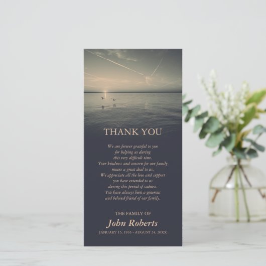 Vogels door Ocean Sunrise Memorial Service Dank je Bedankkaart (Staand voorkant)