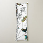 Vogels en vlinder op een zwarte en witte achtergro lichaamskussen (Achterkant (Verticaal))