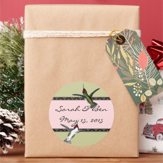 Vogels grazen met vleugels ronde sticker (Feestdagen)