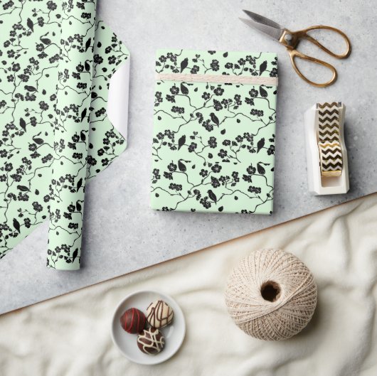 Vogels op Cherry Blossom Black op Mint Green Cadeaupapier (Crafts)