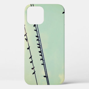 Vogels op draden, blauwe lucht. Case-Mate iPhone case