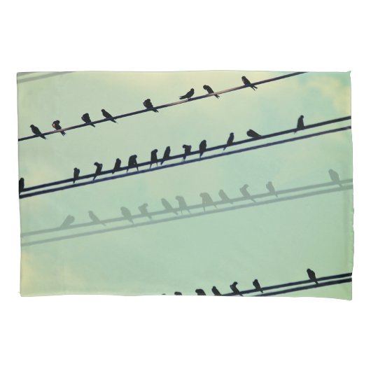 Vogels op draden, blauwe lucht. kussensloop (Voorkant)