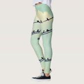 Vogels op draden,  blauwe lucht. leggings (Links)