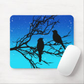 Vogels op een vertakking, zwart tegen het Blauw va Muismat (Met muis)