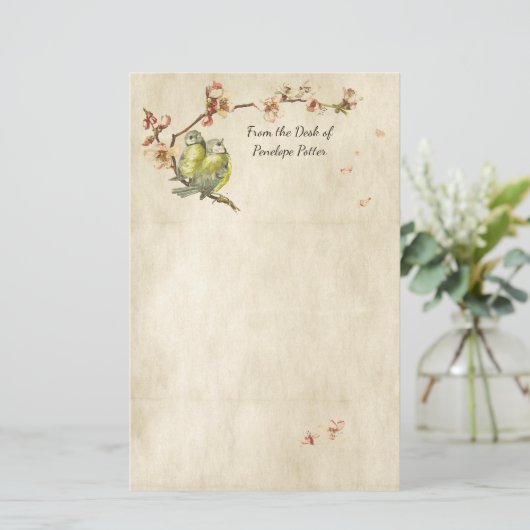  vogels op perzikbomen op perkament met naam briefpapier (Staand voorkant)