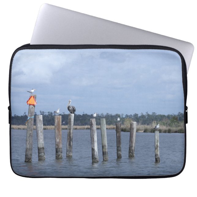 Vogels op Posts in Lake Laptop Sleeve (Voorkant)