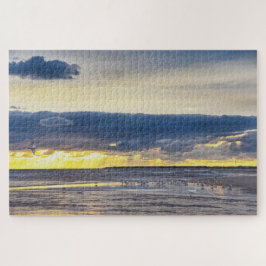 Vogels verzamelen op een strand van Florida op zon Legpuzzel