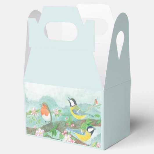 Vogels zingen op een bloeiende boomtak bedankdoosjes (Geopend)