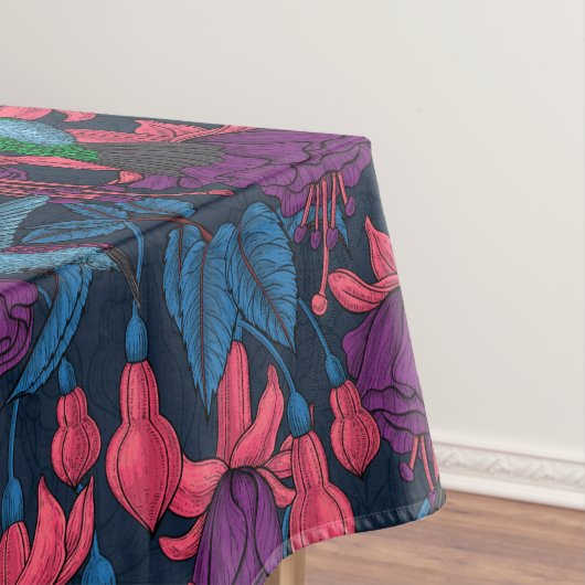 Vogeltuin in het paars en blauw tafelkleed (Voorbeeld)