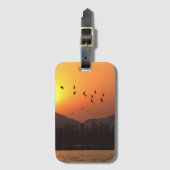 Vogelvliegen in de Sunset Sky boven het oostmeer Bagagelabel (Voorkant (verticaal))