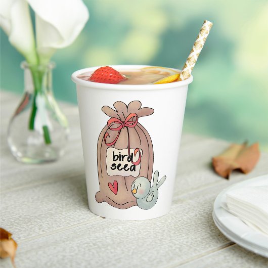 Vogelzaadzak met boog en hart papieren bekers