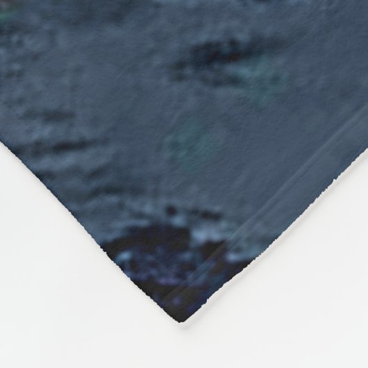 Volcanic Eruption: Raw Power Fleece Deken (Hoek)