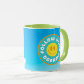 Volg je dromen happy face mok w groene handvat (Voorkant rechts)