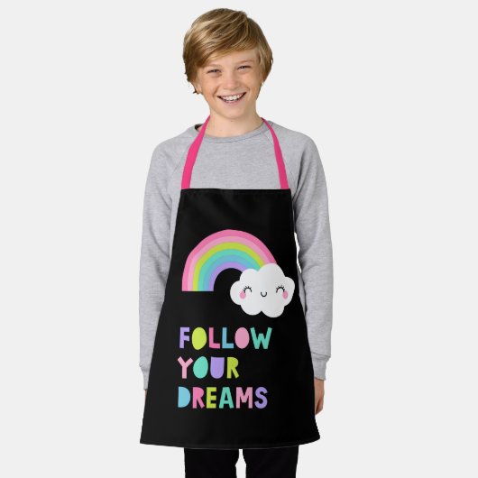 Volg je droombeeld en regenboogwolk schort (Gedragen)