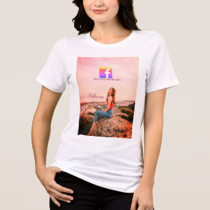 volg ons facebook gebruikersnaam social media foto Tri-Blend shirt