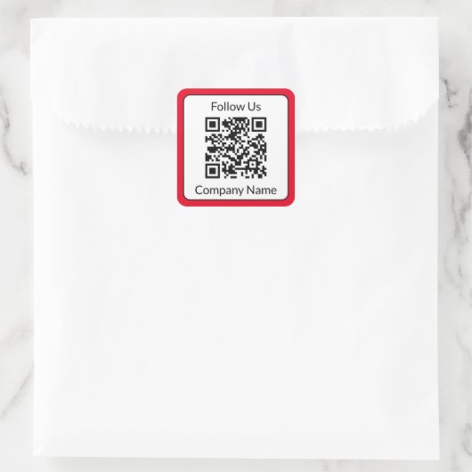 Volg ons Rood en Wit Bedrijfsnaam QR Code Vierkante Sticker (Tas)