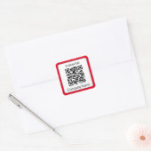 Volg ons Rood en Wit Bedrijfsnaam QR Code Vierkante Sticker (Envelop)
