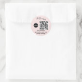 Volg ons Roze Blush Ronde Sticker (Tas)