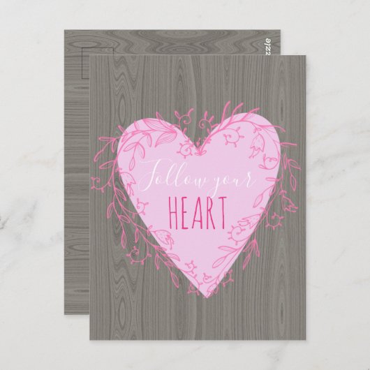 Volg uw hartkloppende roze doodle hart op hout briefkaart (Voorkant / Achterkant)