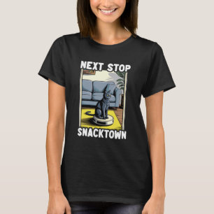 Volgend Stop Snacktown Kat Op Robot Stofzuiger Fu T-shirt