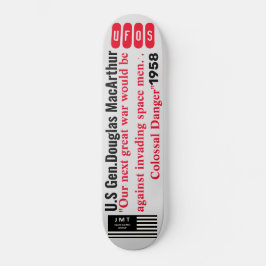 Volgende Oorlog UFOS Skateboard