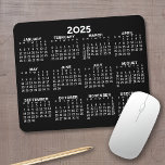 Voljarig Uitzicht Kalender - horizontaal Muismat<br><div class="desc">Zwart-wit - Een minimale basiskalender van 12 maanden 2024 met een effen kleurenachtergrond. Een standaard look voor uw thuis kantoor of school locker. De lettertypen zijn eenvoudig te lezen en de kleuren kunnen worden gewijzigd. — Als u het aanpassingsgebied opent, gaat u naar een geavanceerd ontwerpgebied waar u de achtergrondkleur...</div>