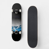 volle aarde met gesimuleerde wolken boven antarcti persoonlijk skateboard (Voorkant)