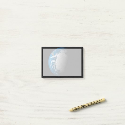 volle aarde met gesimuleerde wolken boven antarcti post-it® notes (Op bureau)