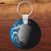 volle aarde met gesimuleerde wolken boven antarcti sleutelhanger (Achterkant)