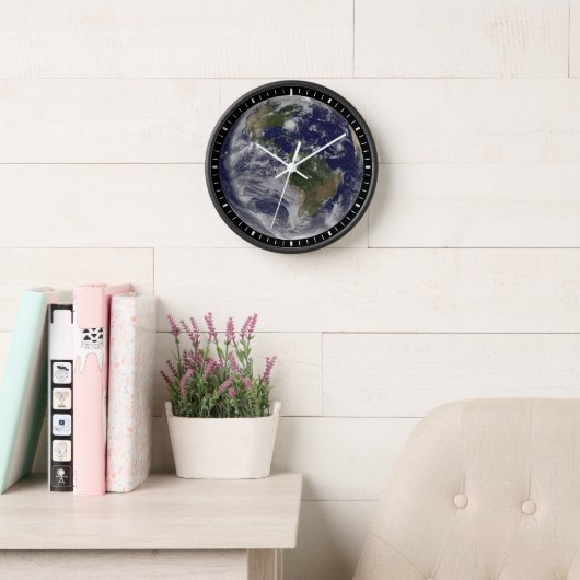 Volle aarde met orkaan Irene aan de oostkust. (Leeskamer)