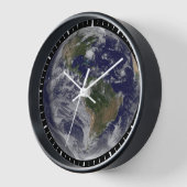 Volle aarde met orkaan Irene aan de oostkust. (Hoek)