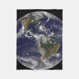 Volle aarde met orkaan Irene over de Bahama's. Fleece Deken