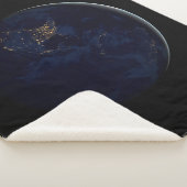 Volle aarde 's nachts met stadslichten van Amerika Sherpa Deken (3/4)