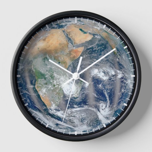 Volle aarde toont het oostelijk halfrond. (Voorkant)