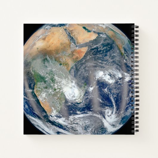 Volle aarde toont het oostelijk halfrond. notitieboek (Achterkant)