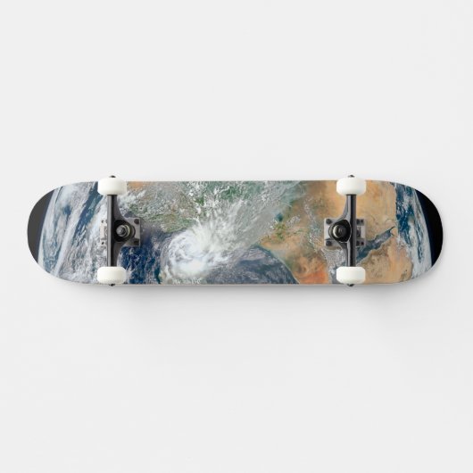 Volle aarde toont het oostelijk halfrond. persoonlijk skateboard (Horizontaal)