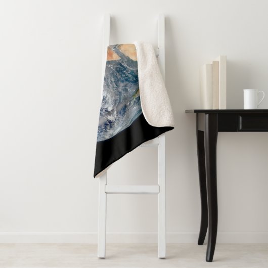 Volle aarde toont het oostelijk halfrond. sherpa deken (In situ)